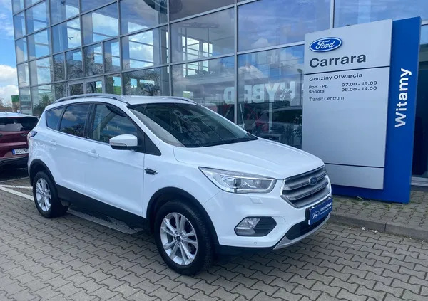 samochody osobowe Ford Kuga cena 96900 przebieg: 60744, rok produkcji 2019 z Sławków